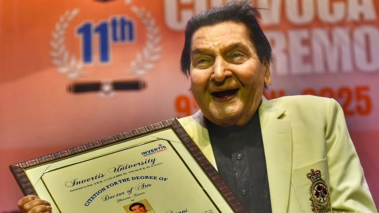 તેના મેનેજર બાબુભાઈ થીબાએ જાણકારી આપી હતી કે, અસરાનીનું સ્વાસ્થ છેલ્લા કેટલાક દિવસથી સારું ન હતુ.તેમણે 20 ઓક્ટોબરના રોજ અંતિમ શ્વાસ લીધા હતા.