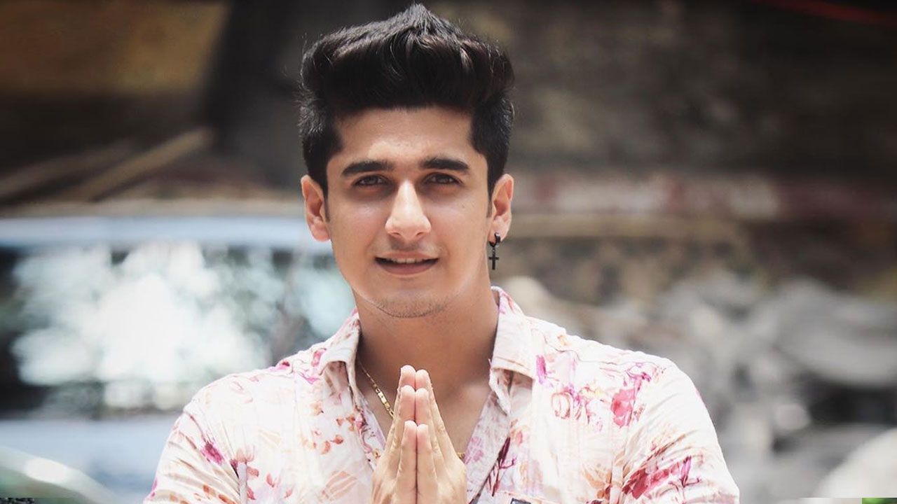 ભાનુશાળી સમુદાય પરંપરાગત રીતે વેપાર અને કૃષિ સાથે સંકળાયેલો છે. આધુનિક સમયમાં, આ સમુદાયના સભ્યો શિક્ષણ, ઉદ્યોગ, વેપાર, વહીવટ અને અન્ય વ્યવસાયોમાં પણ અગ્રણી વ્યક્તિઓ છે.