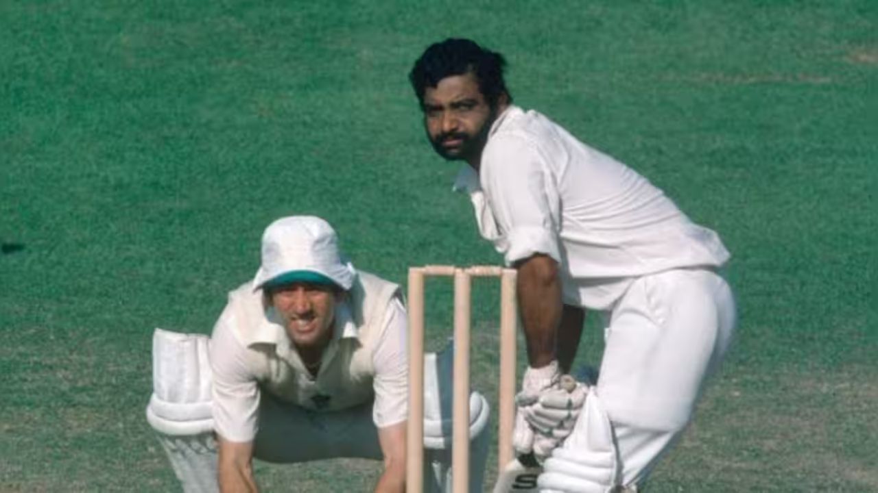 3. ગુન્ડપ્પા વિશ્વનાથ (ભારત) – 5 ફૂટ 3 ઈંચ : ભારતના મહાન બેટ્સમેન ગુન્ડપ્પા વિશ્વનાથ, ટૂંકા કદના હોવા છતાં, 91 ટેસ્ટમાં 6,000થી વધુ રન બનાવીને ટીમને અનેક જીતમાં મદદરૂપ રહ્યા.