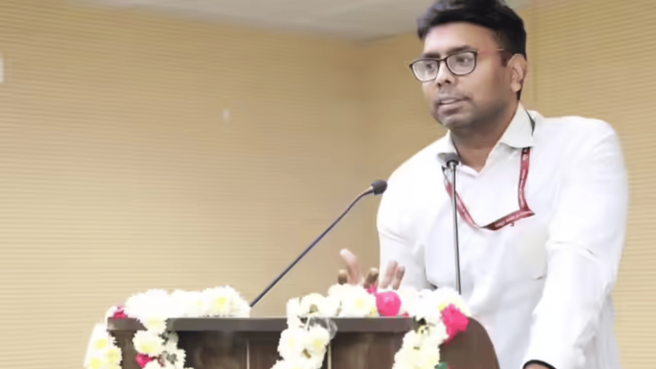 IAS Govind Jaiswal Success Story From Varanasi Poverty to UPSC Triumph (1)