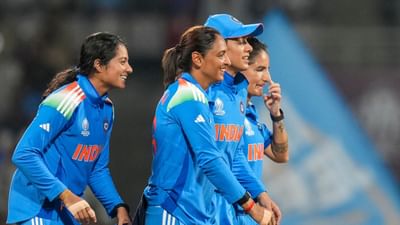 India Semi-Final Fixture in Women’s World Cup : ટીમ ઈન્ડિયા મહિલા વનડે વર્લ્ડકપ 2025ની સેમિફાઈનલમાં પહોંચનારી ચોથી અને છેલ્લી ટીમ બની ગઈ છે. 23 ઓક્ટોબરના રોજ નવી મુંબઈમાં રમાયેલી ન્યુઝીલેન્ડની ટીમ સામે ન્યુઝીલેન્ડની ટીમને ડકવર્થ લુઈસ નિયમ હેઠળ 53 રનથી હરાવી ક્વોલિફાય કર્યું છે.