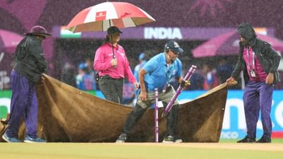 Women's World Cup Semi final : ભારત અને ઓસ્ટ્રેલિયા વચ્ચે મહિલા વર્લ્ડકપની બીજી સેમિફાઈનલમાં ટકકર થશે. પરંતુ શું તમે વિચાર્યું ક્યારેય કે, જો સેમિફાઈનલ મેચ વરસાદમાં ધોવાય જોય છે તો ફાઈનલમાં કઈ ટીમ પહોંચશે?