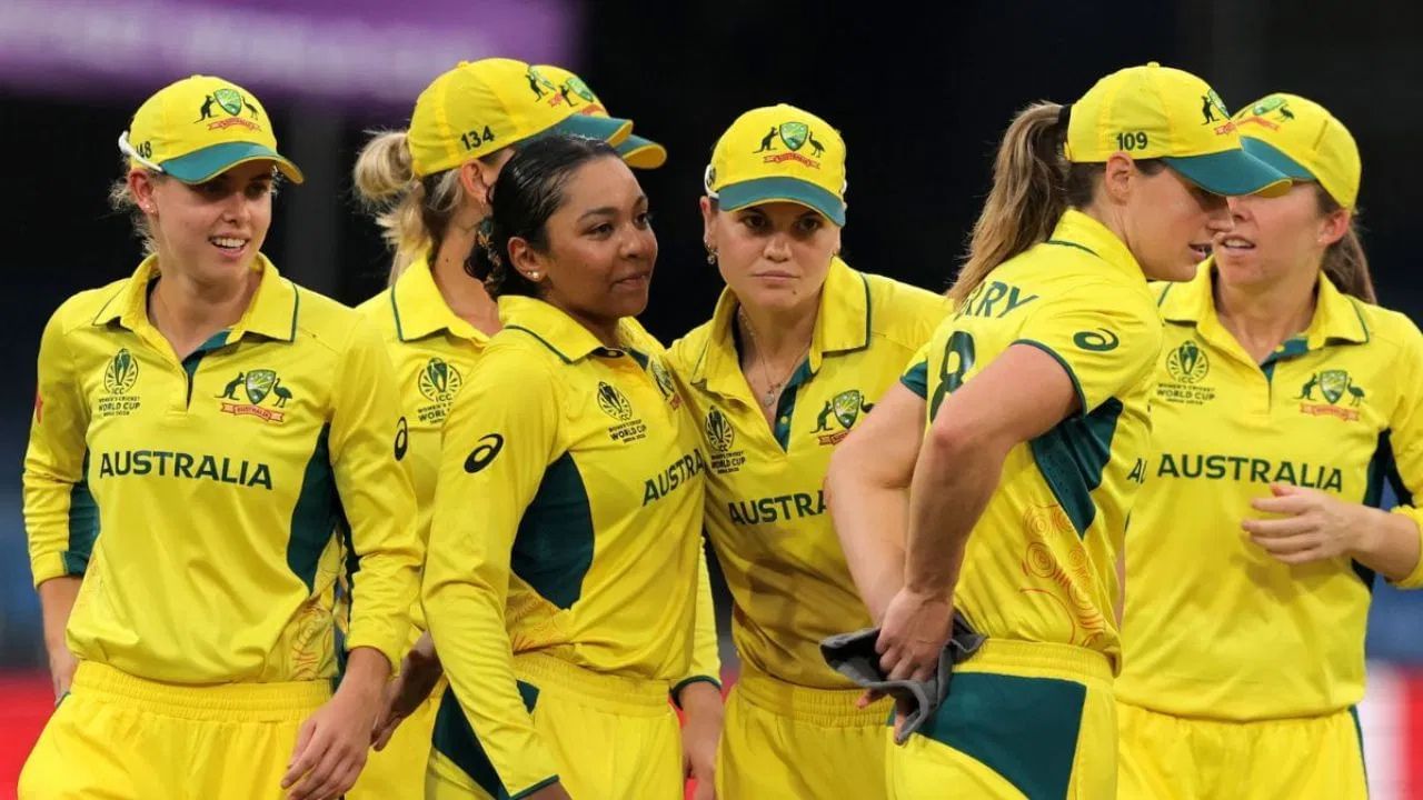 જો ભારત અને ઓસ્ટ્રેલિયા વચ્ચેની મેચ વરસાદને કારણે રિઝર્વ ડે પર નહીં રમાય તો તેનો સીધો ફાયદો ઓસ્ટ્રેલિયાને થશે, કારણ કે તેઓ આ ટુર્નામેન્ટમાં અત્યાર સુધી એક પણ મેચ હાર્યા નથી.