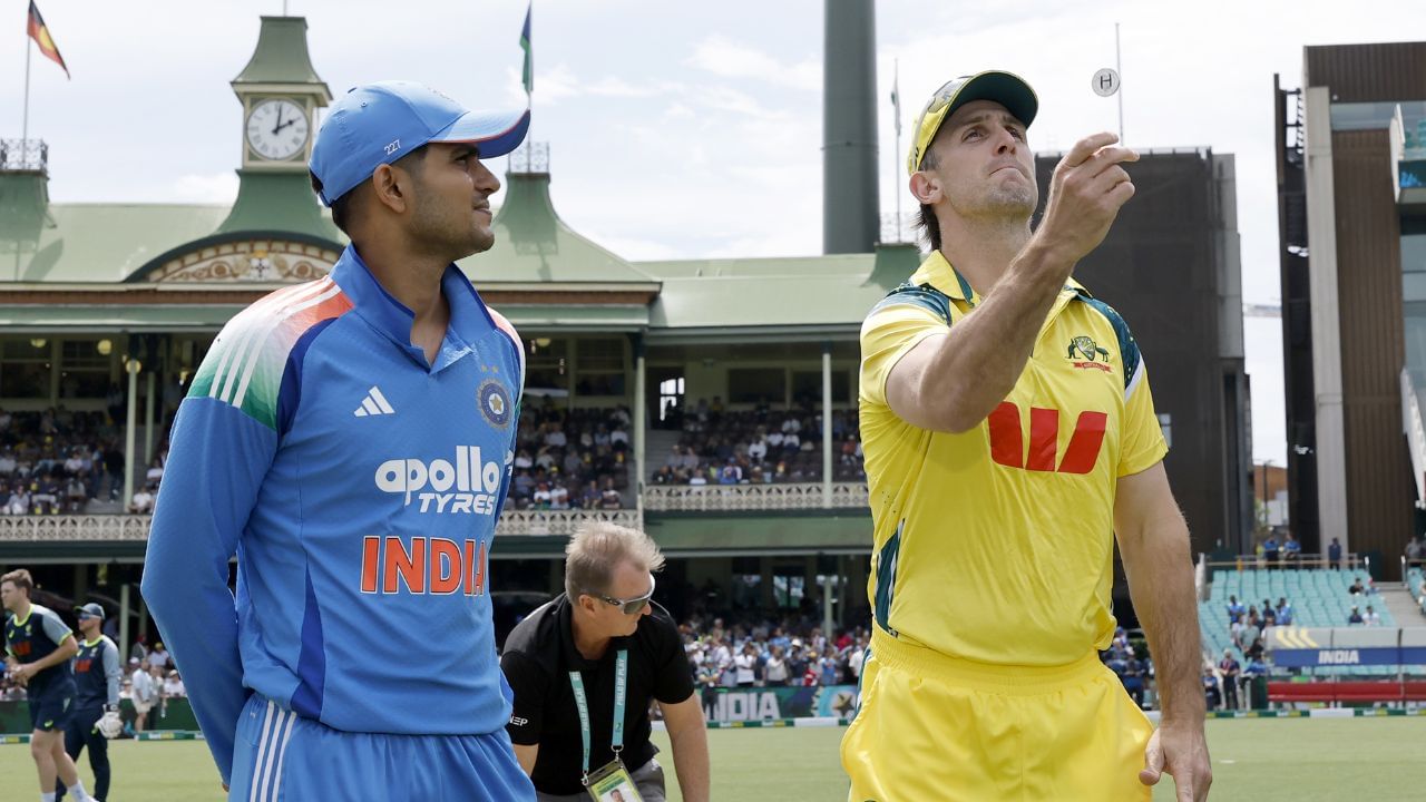 ભારત-ઓસ્ટ્રેલિયા T20 મેચ ભારતીય સમય મુજબ બપોરે 1:45 વાગ્યે શરૂ થશે. ટોસ અડધો કલાક પહેલા, બપોરે 1:15 વાગ્યે થશે.