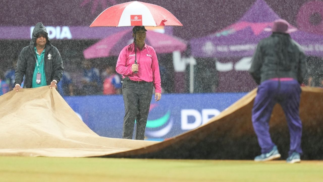 ભારતને પણ વરસાદને કારણે એક મેચમાં પોઈન્ટ શેર કરવા પડ્યા હતા. તેમણે સાતમાંથી ત્રણ મેચ જીતી છે અને ત્રણમાં હારનો સામનો કરવો પડ્યો છે. (all photo : pti)