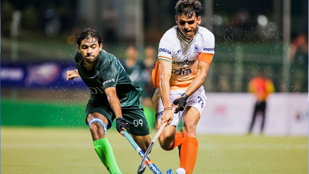 India vs Pakistan : ભારત-પાકિસ્તાનના ખેલાડીઓએ હાથ મિલાવ્યા, મેચ 3-3 થી ડ્રો રહી