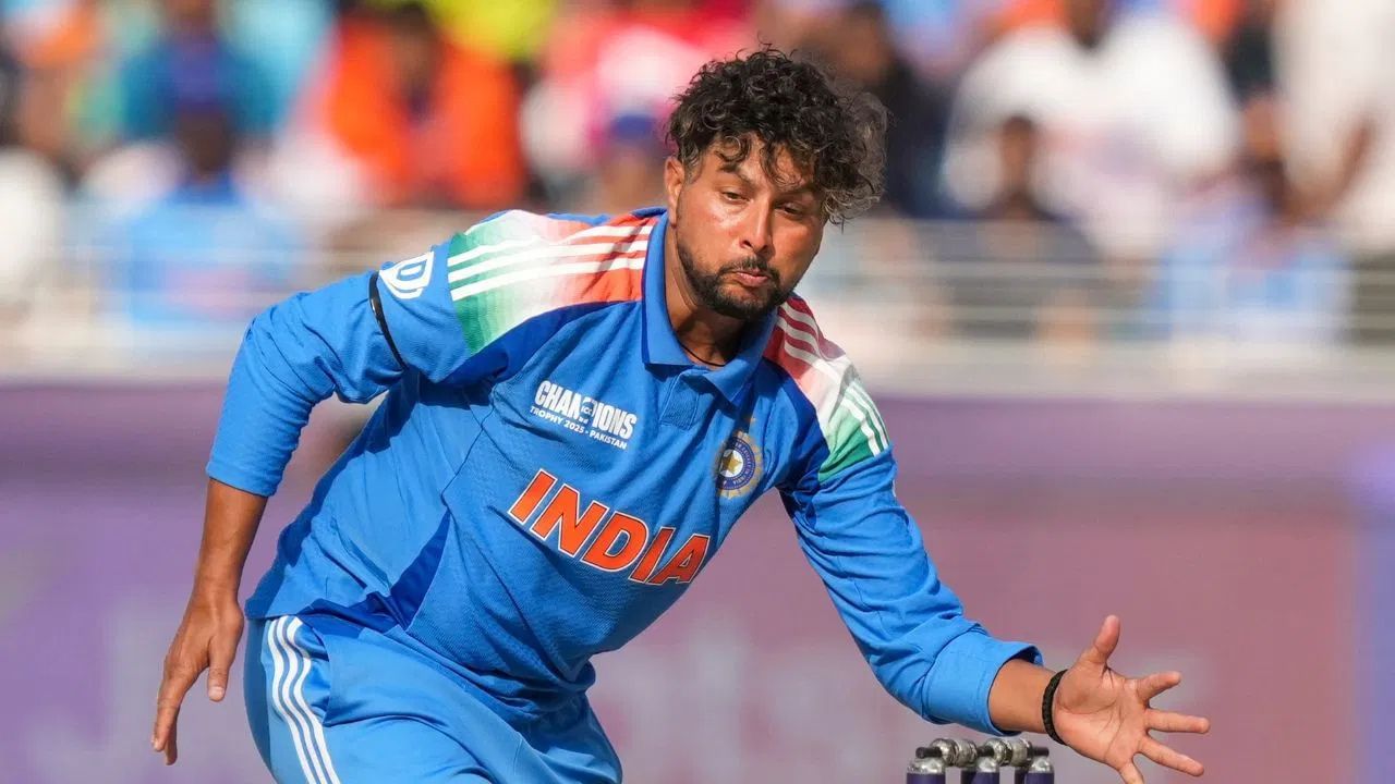 નીતીશ રેડ્ડી અને અક્ષર પટેલને પણ ઓલરાઉન્ડર તરીકે પ્લેઈંગ ઈલેવનમાં સામેલ કરી શકાય છે. સારા ફોર્મમાં ચાલી રહેલા કુલદીપ યાદવને પણ પ્લેઈંગ ઈલેવનમાં સ્થાન મળી શકે છે. હર્ષિત રાણા, મોહમ્મદ સિરાજ અને અર્શદીપ સિંહ ઝડપી બોલિંગની જવાબદારી સંભાળી શકે છે.