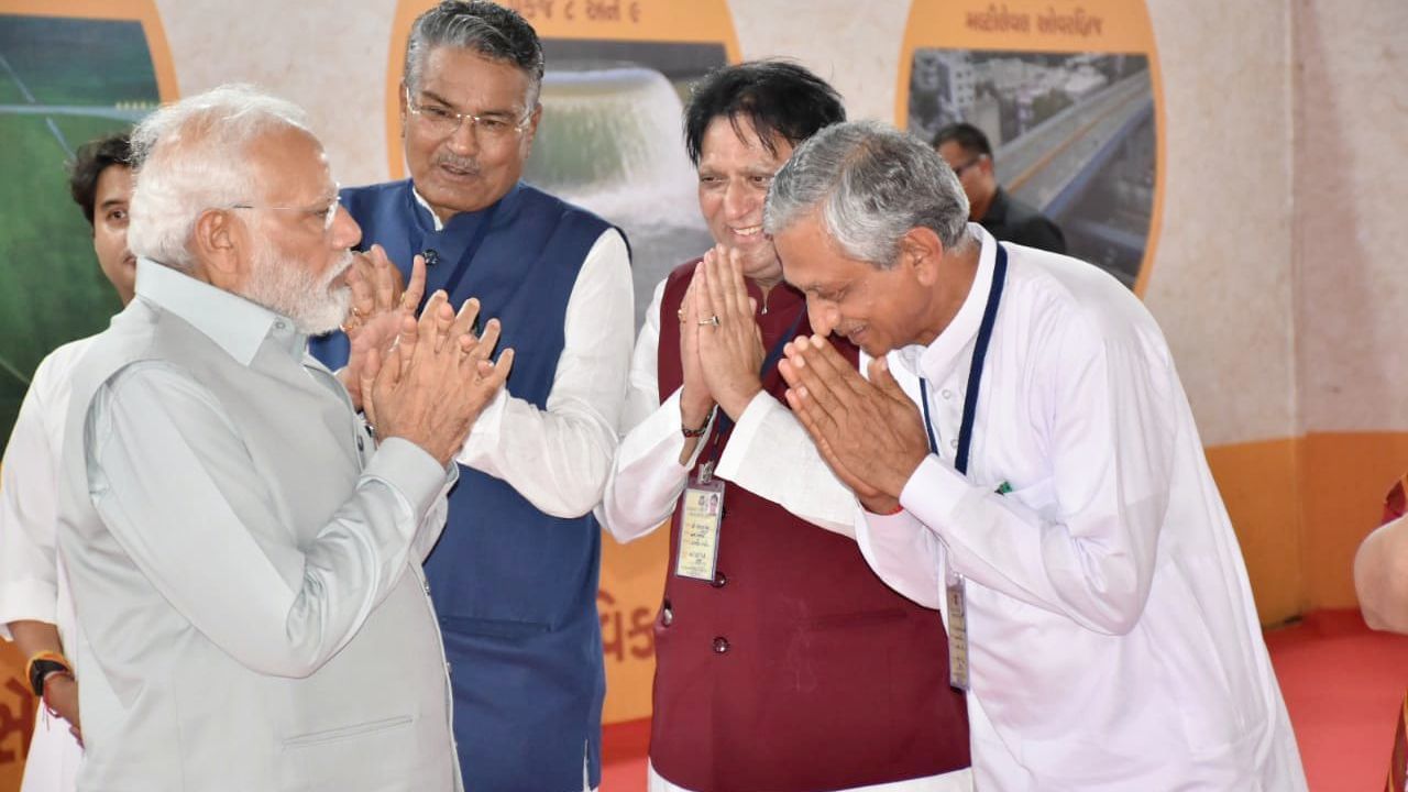 Kunvarji Bavaliya family tree (4)