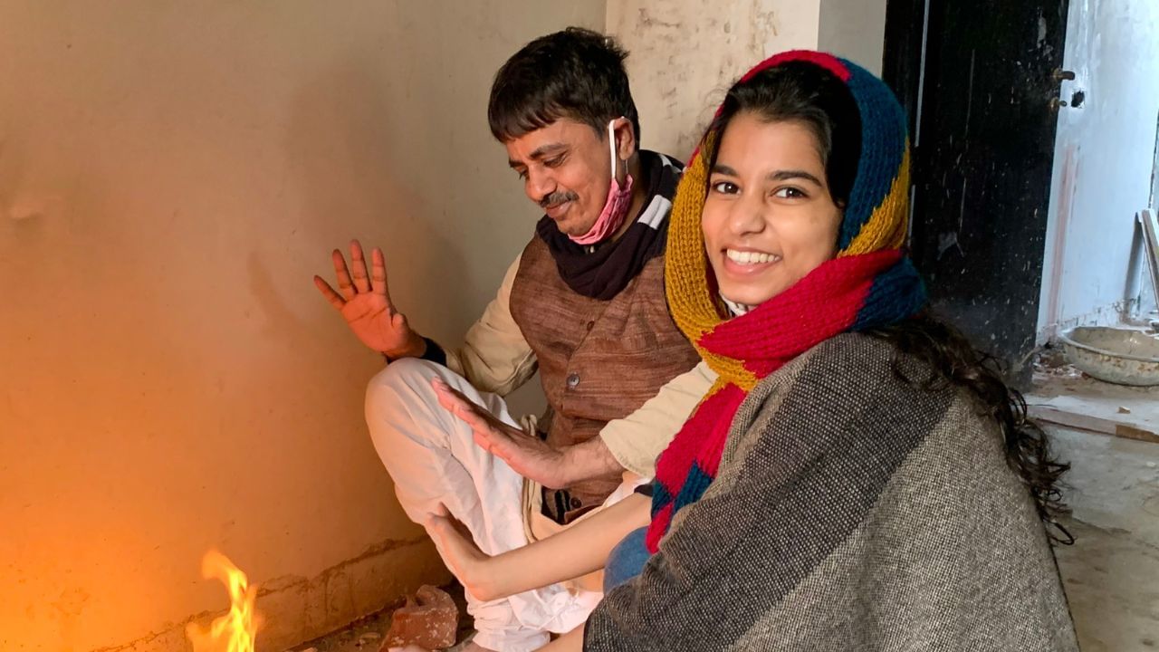 જ્યાં તેમણે તેના અવાજથી ચાહકો અને જજને મંત્રમુગ્ધ કરી દીધા હતા. પરંપરાગત લોકગીતોની તેની રજૂઆતે તેને સિંગિગ સ્ટારમાં એક અનોખું સ્થાન અપાવ્યું છે.