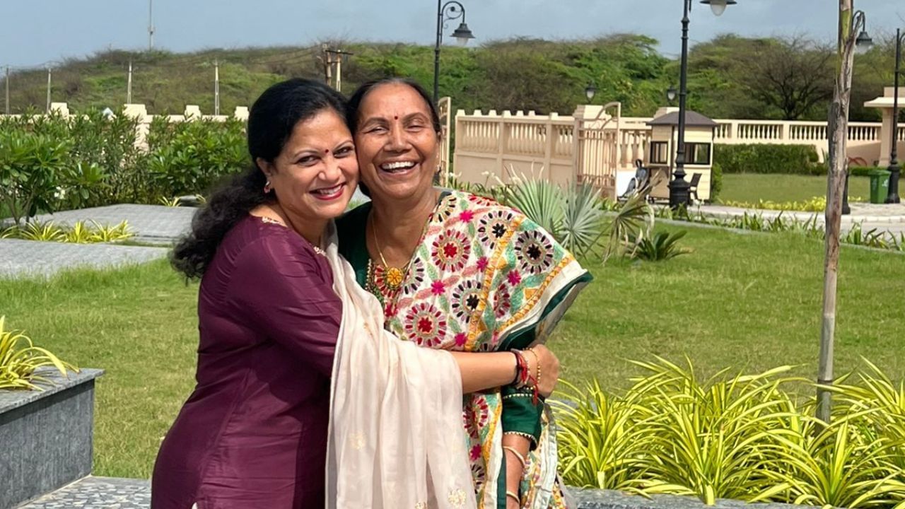 મનીષા વકીલ વડોદરા શહેર બેઠક પરથી ધારાસભ્ય છે અને પહેલા પણ મંત્રી રહી ચૂક્યા છે. તેમને ભૂપેન્દ્ર પટેલની સરકારની નવી કૅબિનેટમાં તેમને સમાવવામાં આવ્યાં છે.