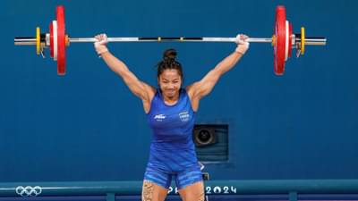 Breaking News : મીરાબાઈ ચાનુએ વર્લ્ડ ચેમ્પિયનશિપમાં કુલ 199 કિલો વજન ઉપાડીને સિલ્વર મેડલ જીત્યો
