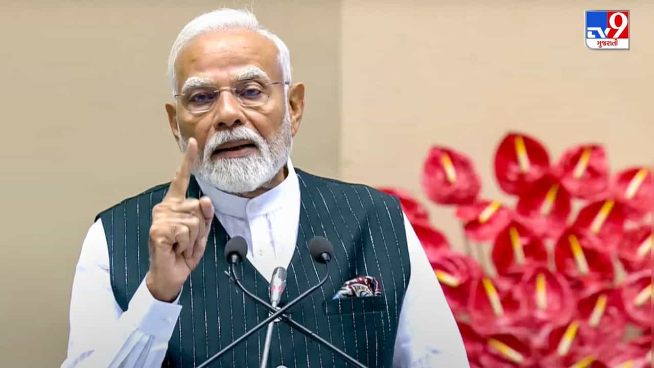 PM મોદી આજથી બે દિવસ ગુજરાતની મુલાકાતે ! સરદાર પટેલની 150મી જન્મજ્યંતીની એકતા પરેડમાં રહેશે હાજર, કરોડોના વિકાસકાર્યોની આપશે ભેટ, જુઓ Video