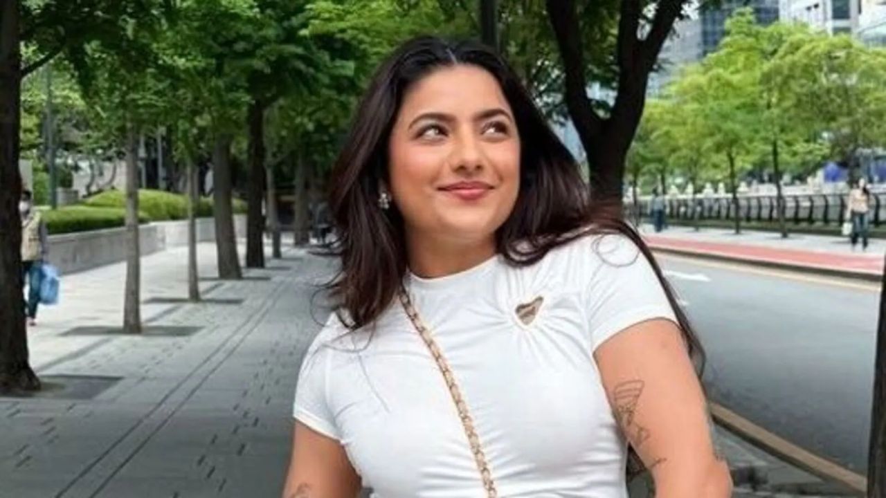 પંચાલ સમુદાયના લોકોમાં  ઇજનેરો, આર્કિટેક્ટ, શિલ્પકાર અને મંદિર બનાવનારનો પણ ઉલ્લેખ કરવામાં આવ્યો છે. ઉલ્લેખનીય છે કે પંચાલ અટક ધરાવતા લોકો ભગવાન વિશ્વકર્માના વંશજ માને છે. ( મૃણાલ પંચાલ ભારતની સૌથી પ્રખ્યાત કન્ટેન્ટ ક્રિએટરમાંથી એક છે. જેના ઈન્સ્ટાગ્રામ પર 5 મિલિયન જેટલા ફોલોવર્સ છે. ) 
