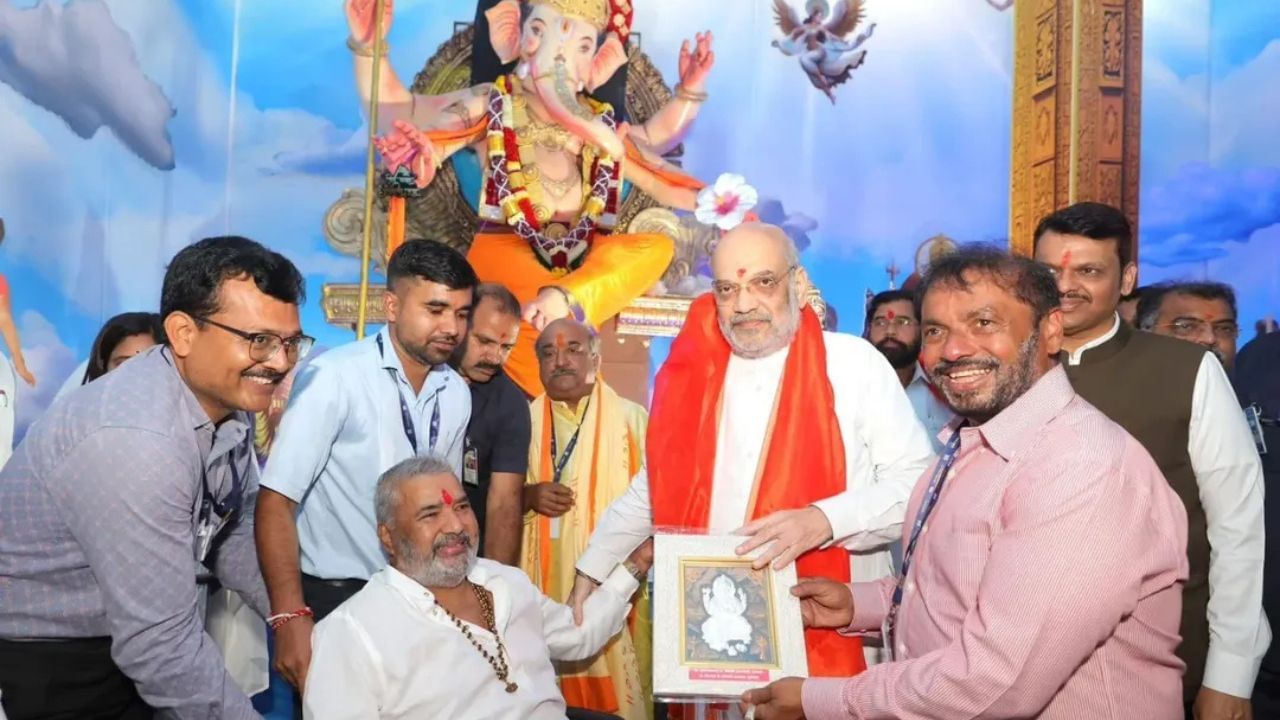 પરષોત્તમભાઈ સોલંકી ભાઈ મંત્રીમંડળમાં સ્થાન મળ્યું છે. ત્યારે  આજે આપણે પરષોત્તમ સોલંકીના પરિવાર અને પર્સનલ લાઈફ વિશે વાત કરીએ.