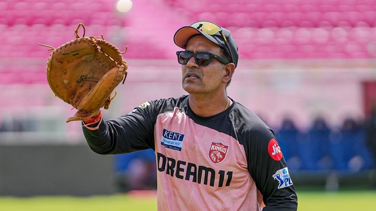 સુત્રોના જણાવ્યા મુજબ જોશી હવે બીસીસીઆઈના બેંગ્લુરુ સ્થિત સેન્ટર ઓફ એક્સીલેન્સ સાથે જોડાયેલ દિશામાં કદમ રાખી રહ્યા છે. જે તેના કરિયર માટે એક મોટી તક સાબિત થઈ શકે છે.