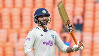 Breaking News : રવિન્દ્ર જાડેજાની સદીની 'સિક્સર', આ બાબતમાં એમએસ ધોનીને પાછળ છોડી દીધો