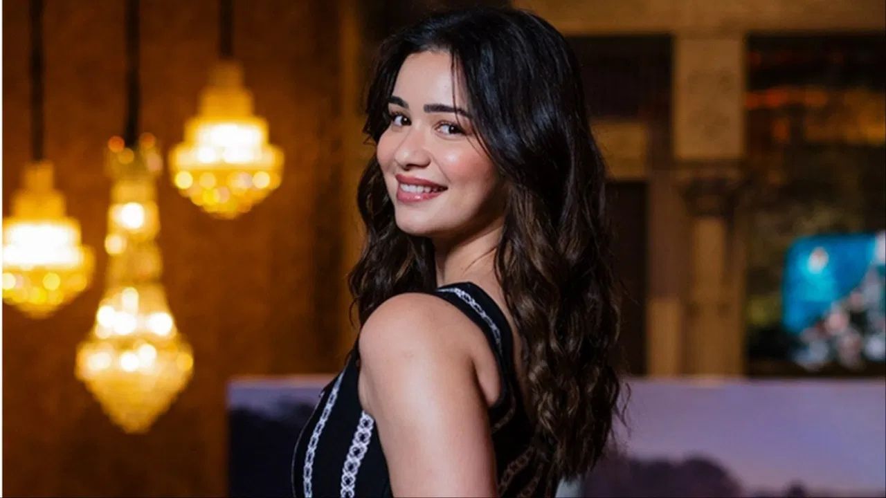 સારા તેંડુલકરે ખુલાસો કર્યો કે જ્યારે તેનો ભાઈ અર્જુન તેના મિત્રો સાથે હોય છે ત્યારે તેને ચીડવવાની બહુ મજા આવે છે. (PC : Instagram / Sara Tendulkar)