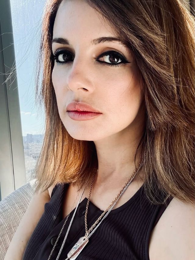 ઋતિક રોશનની ભૂતપૂર્વ પત્ની સુઝાન ખાનનો પરિવાર જુઓ