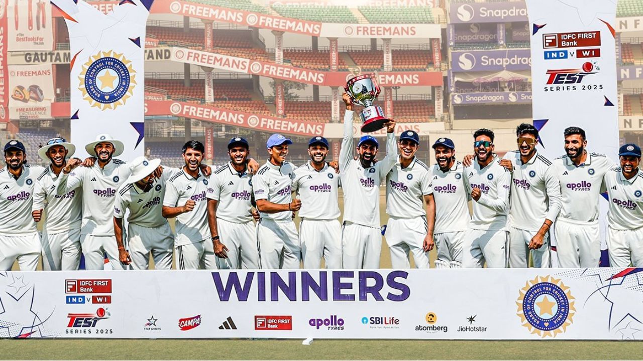 જોકે, આ બે જીતથી ભારતને વર્લ્ડ ટેસ્ટ ચેમ્પિયનશિપ પોઈન્ટ ટેબલમાં કોઈ ફાયદો થયો નથી. ટીમ ઈન્ડિયા ટોપ 2 માંથી હજી પણ બહાર છે, વેસ્ટ ઈન્ડિઝ સામે શ્રેણી શરૂ થયા પહેલા જે સ્થાને હતા તે જ સ્થાને રહ્યા છે.