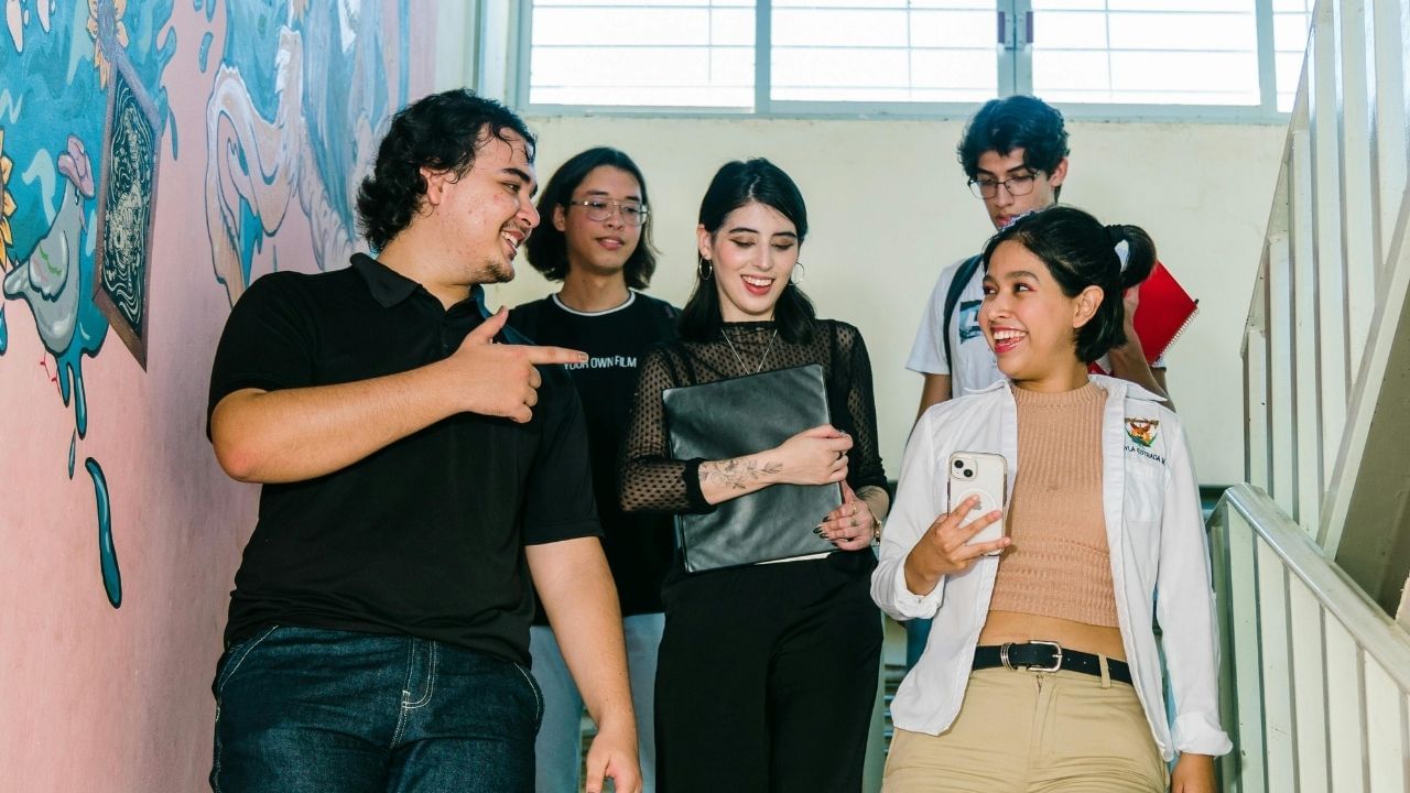 US Opt Tax Bill Foreign Students Face Pay Cut Threat (2)
