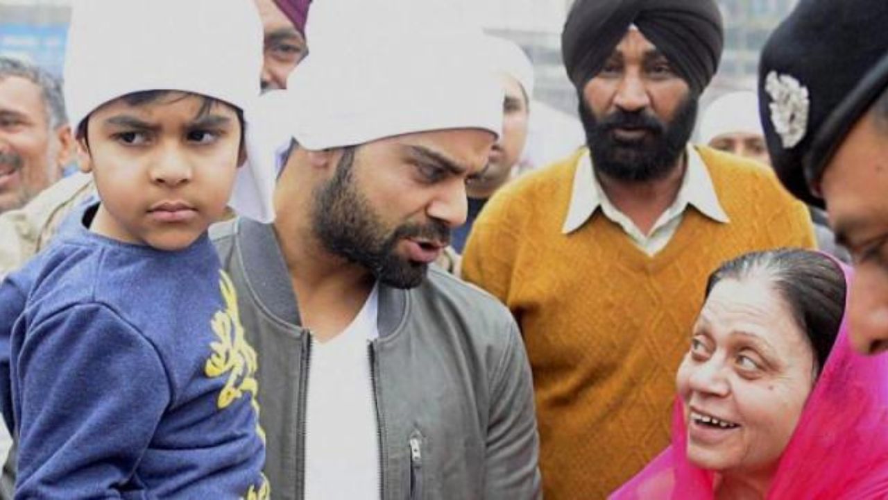 મોટા ભાઈને જનરલ પાવર ઓફ એટર્ની સોંપવાનો મતલબ એ છે કે, હવે ગુરુગ્રામ વાળી સંપત્તિ સાથે જોડાયેલો નિર્ણય લેવામાં તમામ કાનુની અધિકારો વિરાટ કોહલીએ તેમને આપ્યા છે.