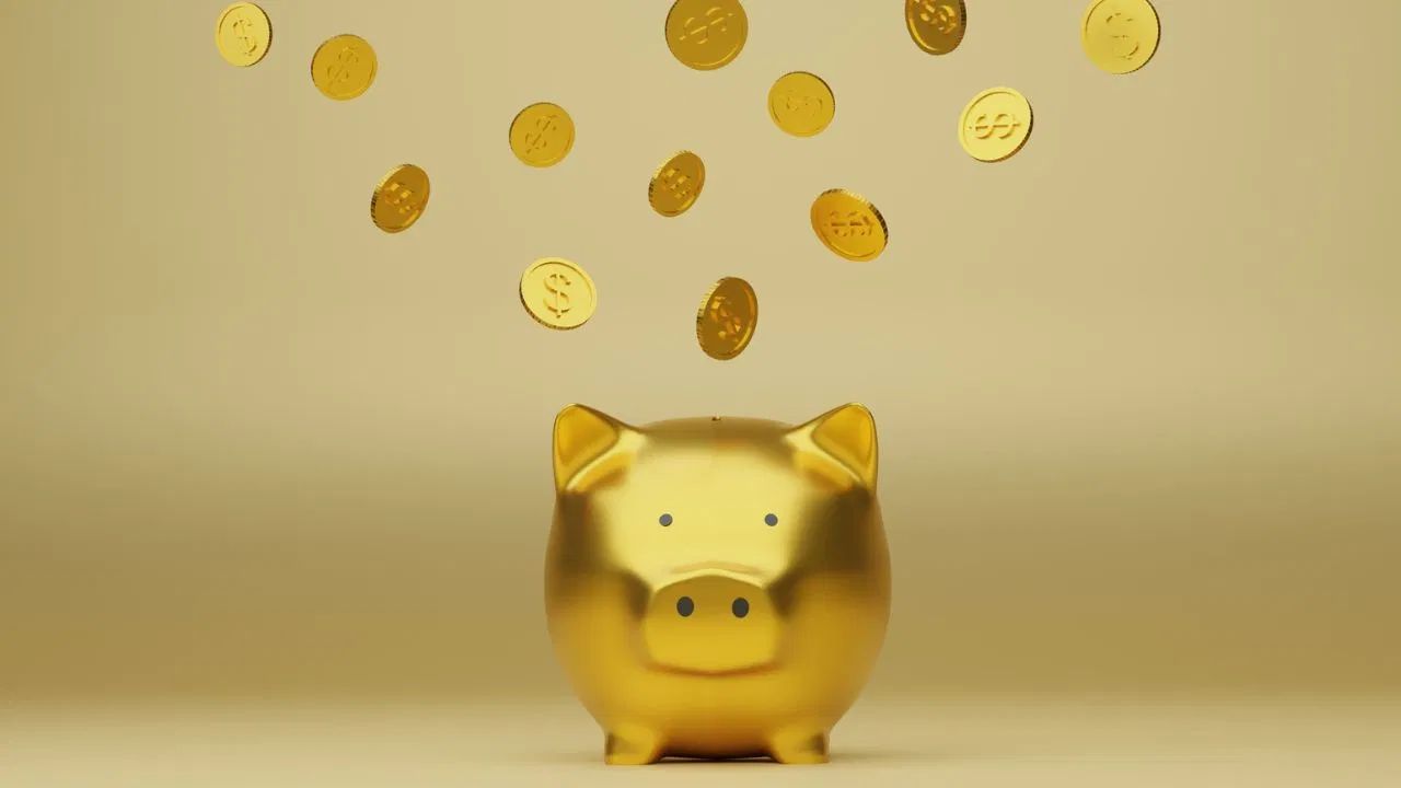 આ ખાતું ભારતમાં ગમે ત્યાં ટ્રાન્સફર કરી શકાય છે અને આ યોજના ખાતું ખોલ્યાના 21 વર્ષ પછી મેચ્યોર થાય છે. આકર્ષક વ્યાજ દરો અને ટેક્સ બેનિફિટ સાથે 'સુકન્યા સમૃદ્ધિ યોજના' રોકાણ કરવાની એક સરળ અને અસરકારક રીત પ્રદાન કરે છે.