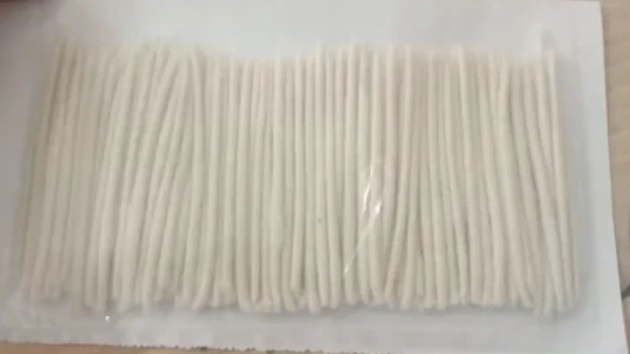 જો તમે રોજ 800 થી 1000 બત્તીઓ બનાવો અને તેનું એક પેક ₹20–₹30માં વેચો, તો રોજની આવક આશરે ₹160 થી ₹300 સુધી થઈ શકે છે. આમ જોઈએ તો, માસિક આવક ₹4,800 થી ₹9,000 સુધી પહોંચી શકે છે. તહેવાર દરમિયાન મોટા ઓર્ડર મળે છે, તો તમે મહિને ₹10,000 થી ₹30,000 જેટલી કમાણી કરી શકો છો. 