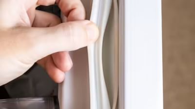 શું તમારું રેફ્રિજરેટર યોગ્ય રીતે ઠંડુ નથી થઈ રહ્યું? કે શું ફ્રિજની ઠંડી હવા ફ્રિજમાંથી લીક થઈ રહી છે? આ ઘણીવાર ખરાબ રેફ્રિજરેટર ગાસ્કેટને કારણે થાય છે. તમે જોયું હશે કે તમારા રેફ્રિજરેટરના દરવાજા પર એક રબર સીલ છે જે તે ફ્રિજની ઠંડી હવાને લિક કરે છે. જો તમારા ફ્રિજ માંથી પણ આમ થઈ રહ્યું હોય તો જાણો શું કરવું.