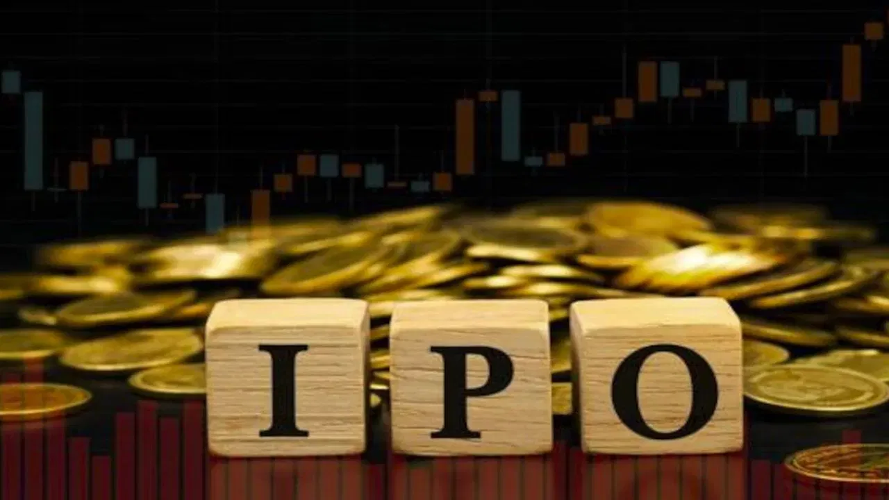 Midwest IPO: મેઇનબોર્ડ સેગમેન્ટમાં ₹451 કરોડનો આ પબ્લિક ઇશ્યૂ 15 ઓક્ટોબરે ખુલશે અને 17 ઓક્ટોબરે બંધ થશે. પ્રાઇસ બેન્ડ ₹1,014-₹1,065 પ્રતિ શેર છે, અને લોટ સાઈઝ 14 શેર છે. IPO બંધ થયા પછી, શેર 24 ઓક્ટોબરે BSE અને NSE પર લિસ્ટ થશે.