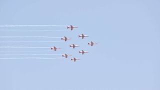 મહેસાણામાં સૌ પ્રથમવાર યોજાયો એર શો, વાયુસેનાની સૂર્યકિરણ એરોબેટિક ટીમે રજૂ કર્યા દિલધડક સ્ટંટ