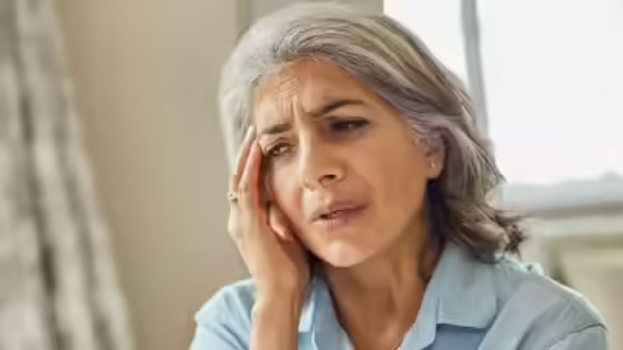 ડિપ્રેશન, ચિંતા અથવા થાઇરોઇડ જેવી હોર્મોનલ સમસ્યાઓ જેવી માનસિક બીમારીઓ પણ યાદશક્તિને અસર કરી શકે છે. જો આ કારણોને સમયસર સંબોધવામાં ન આવે તો સમસ્યા ગંભીર બની શકે છે અને શીખવા અને સમજણને અસર કરી શકે છે.