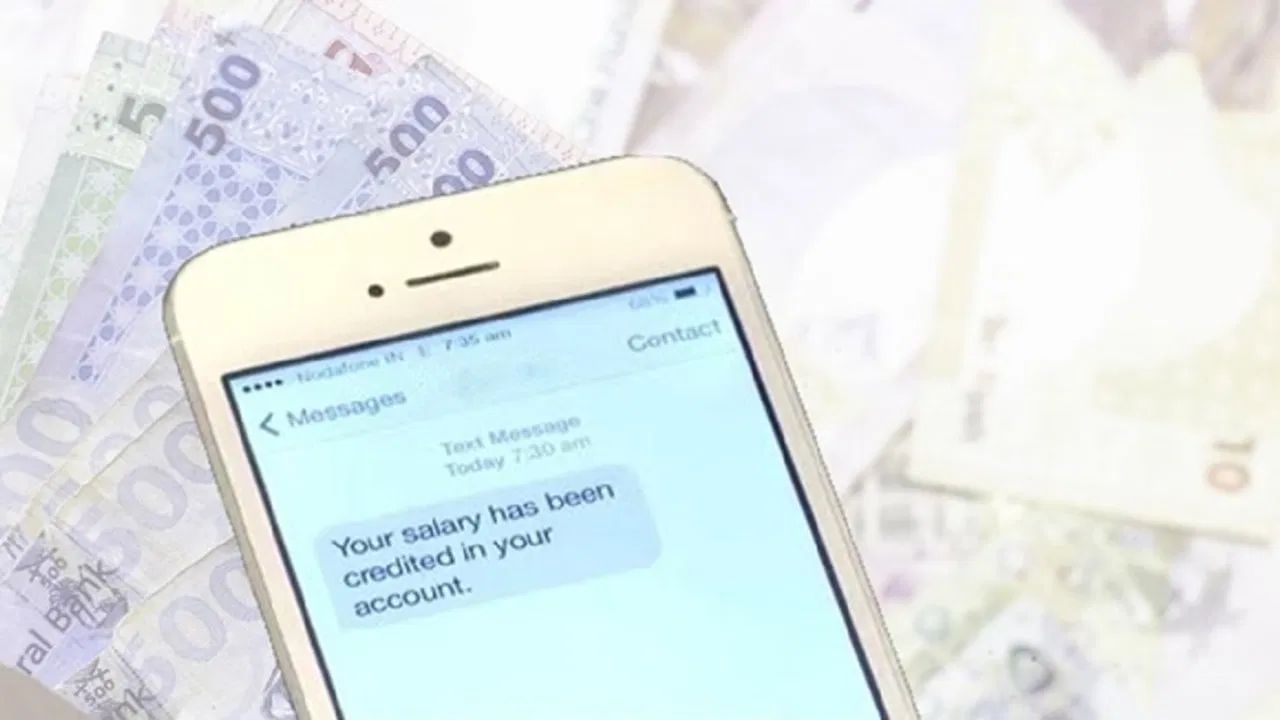 સેલેરી એકાઉન્ટથી તમે તમારી બેંકના ATM માંથી ફ્રી અનલિમિટેડ ટ્રાન્ઝેક્શન કરી શકો છો. આ ખાસ કરીને તે લોકો માટે ફાયદાકારક છે, જેઓ નિયમિતપણે ATM નો ઉપયોગ કરે છે.