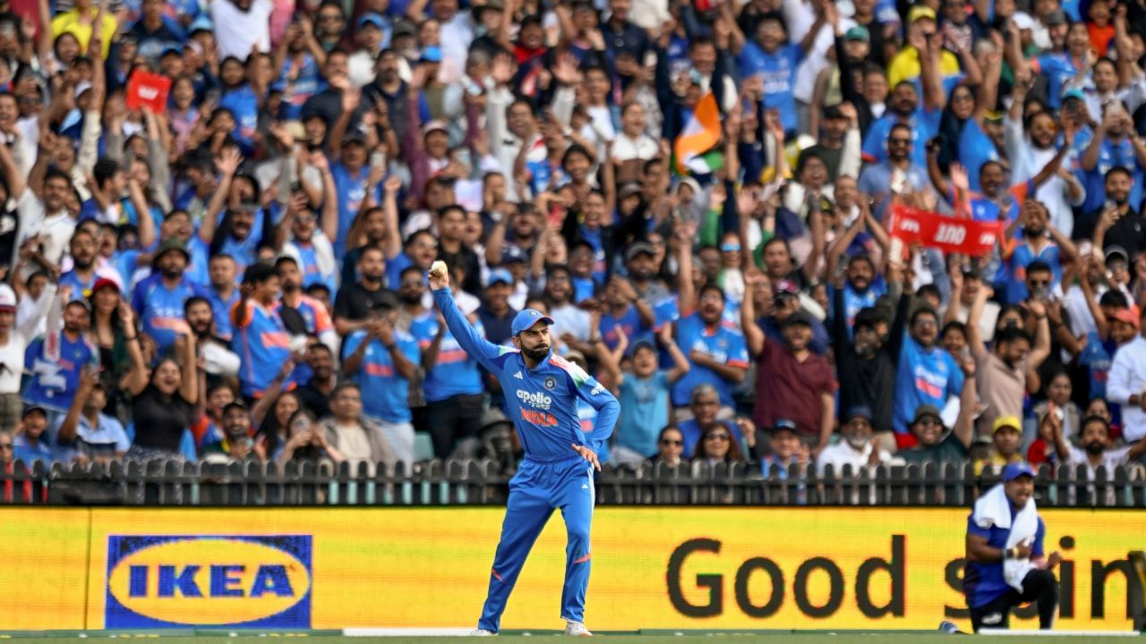 આ સીરિઝમાં મોટા ભાગે એ ખેલાડીઓને તક મળી શકે છે. જેમણે ઓસ્ટ્રેલિયા વિરુદ્ધ વનડે સીરિઝમાં શાનદાર પ્રદર્શન કર્યું છે. હવે ચાહકોને રોહિત-વિરાટની જોડી સાઉથ આફ્રિકા વિરુદ્ધ વનડે સીરિઝ રમતી જોવા મળશે.