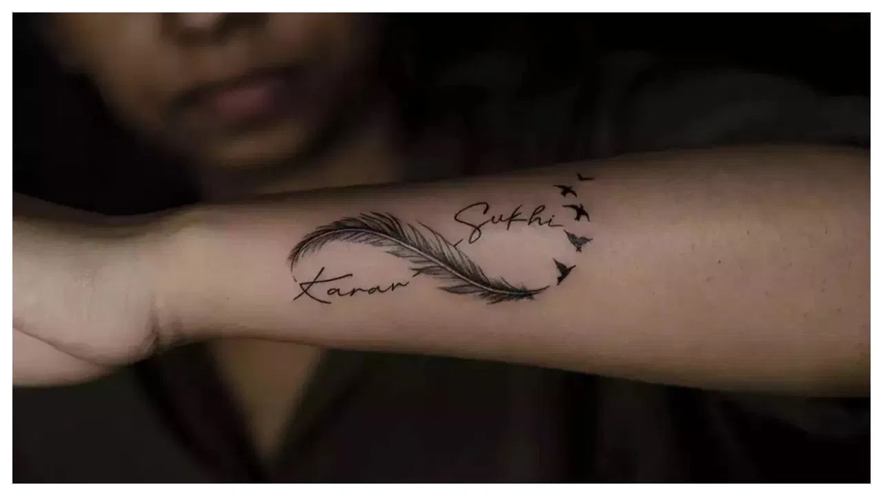 જો તમે પહેલી વાર ટેટૂ કરાવતા હો, તો તમારે કેટલીક મહત્વપૂર્ણ બાબતો જાણવી જોઈએ. કારણ કે ટેટૂ કરાવવું એ કાયમી શરીર એક પ્રકારની સાપ છે, સાવધાની અને યોગ્ય તૈયારી ખૂબ જ મહત્વપૂર્ણ છે. આ લેખમાં, અમે ટેટૂ કરાવતા પહેલા તૈયારીઓ અને ધ્યાનમાં લેવા જેવી બાબતો સમજાવીશું.