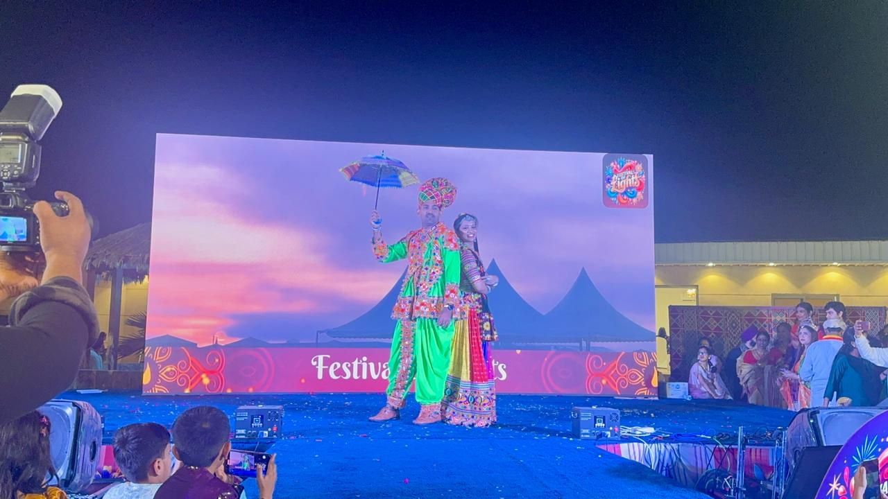 કેએસએ ઇન્ડિયન કોમ્યુનિટી (KSA INDIAN COMMUNITY) દ્વારા રચિત ફેસ્ટિવલ ઓફ લાઇટ કમિટીના સ્થાપક સભ્યો પૈકી એક અનિલ માલપાણીએ જણાવ્યું કે, “ભારતમાં સદીઓથી તહેવારો સામાજિક એકતા જાળવવામાં મુખ્ય ભૂમિકામાં ભજવે છે. આ મહત્વ સમજીને વિદેશમાં પણ ભારતીયો તહેવારોની ઉજવણી સાથે મળીને કરે અને એકમેકના સહયોગી બને તે હેતુથી આ આયોજન વાર્ષિક ધોરણે યોજવાની શરૂઆત કરી હતી. પહેલા વર્ષે 8 રાજ્યો જ્યારે આ વખતે બીજા વર્ષે 18 રાજ્યોને એક મંચ પર લાવવામાં સફળતા મળી છે.”