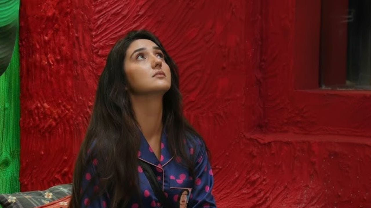 Ashnoor Kaur bigg boss 19 3