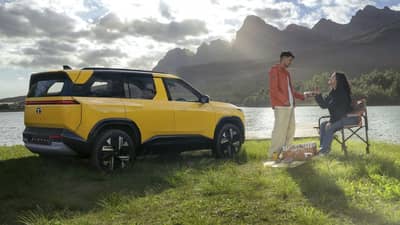 TATA NEW Sierra: 360 ડિગ્રી કેમેરા, 6 એરબેગ્સ અને ઘણી શક્તિશાળી સુરક્ષા સુવિધાઓ, જાણો નવી ટાટા સીએરાની શું છે કિંમત?