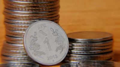 અમેરિકાની સરકારે તાજેતરમાં એક મોટો નિર્ણય લીધો છે. તેણે એક રૂપિયાના સિક્કા એટલે કે પેની છાપવાનું બંધ કરવાનો નિર્ણય લીધો છે. અમેરિકાએ આ નિર્ણય એટલા માટે લીધો કારણ કે આ સિક્કો છાપવાનો ખર્ચ ખૂબ જ મોંઘો હતો.