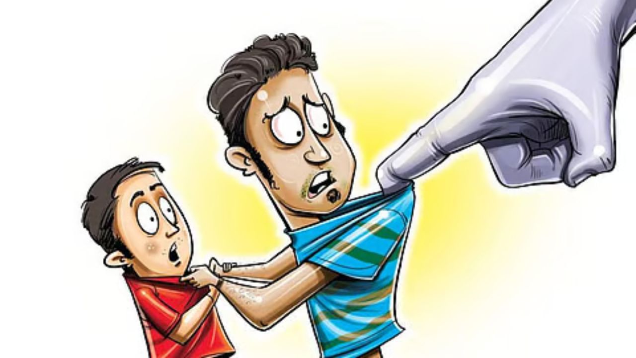 આ ઉપરાંત Indian Penal Code (IPC)ની નીચેની કલમો પણ લાગુ પડે છે: કલમ 294: અશ્લીલ વર્તન અથવા શબ્દો માટે. કલમ 323: કોઈને માર મારવો અથવા ઇજા પહોંચાડવી. કલમ 506: ધમકી આપવી. કલમ 306: જો રેગિંગને કારણે કોઈ આત્મહત્યા કરે તો તે આત્મહત્યાના ઉશ્કેરણીનો ગુનો ગણાય છે.
