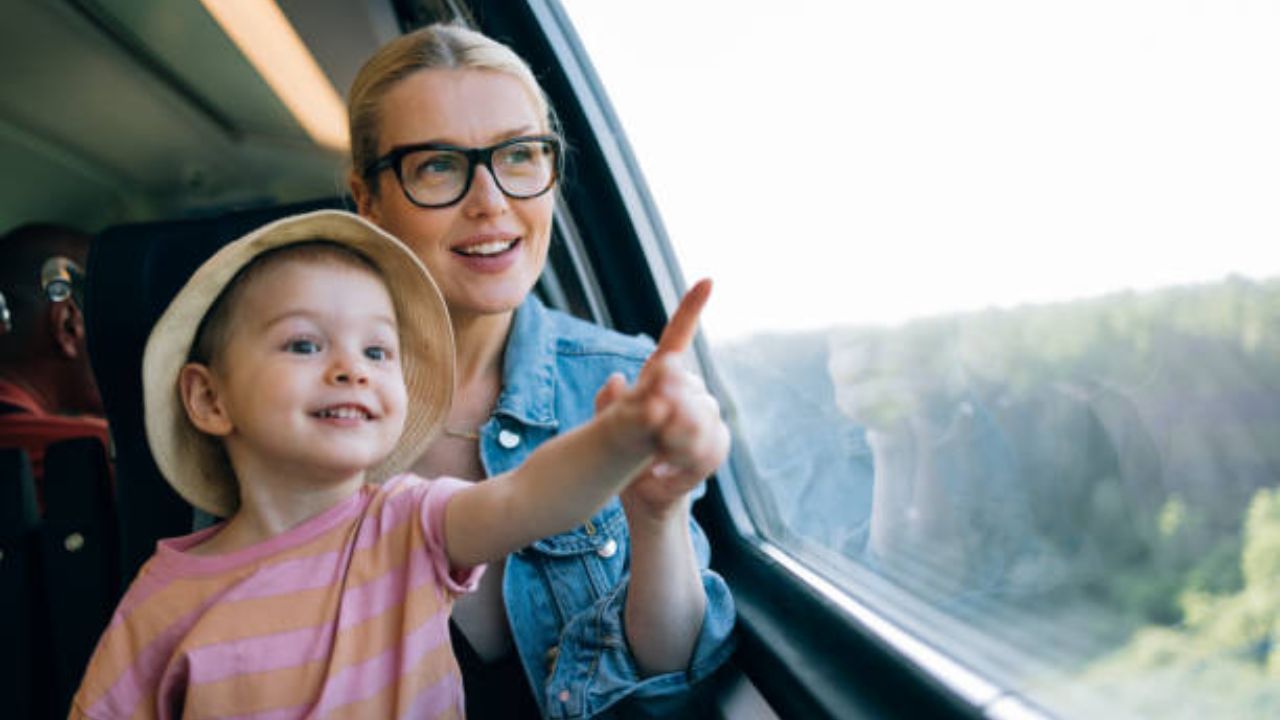 Free train travel kids