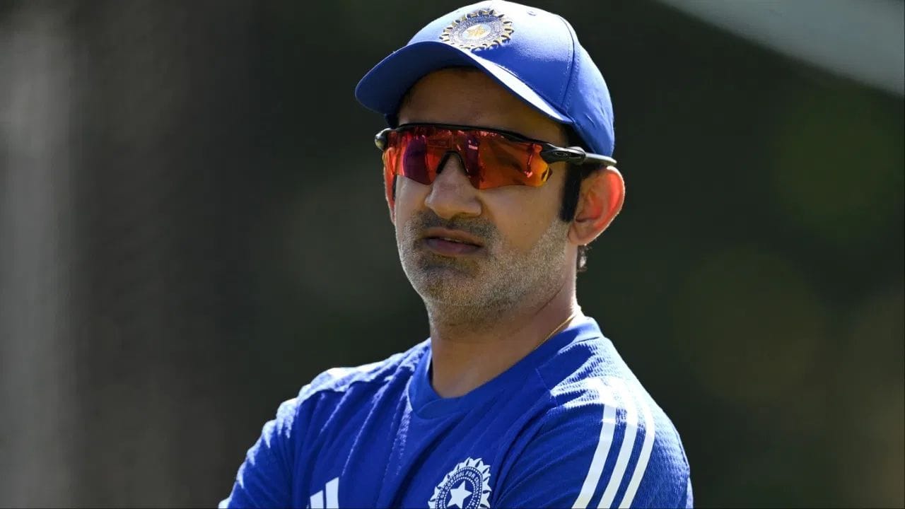 Video: Fans Insult Team India Head Coach Gautam Gambhir, Angry After Guwahati Test Defeat