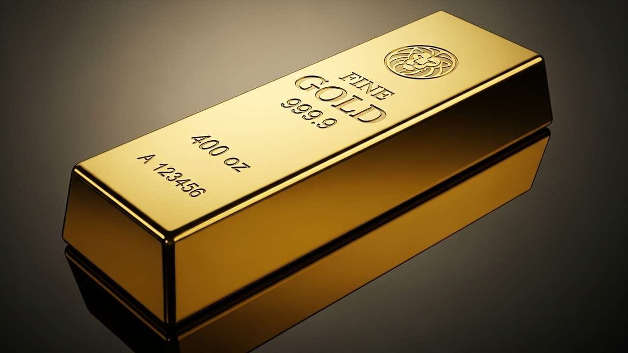 2005માં 10 ગ્રામ સોનાનો ભાવ લગભગ 7,600 હતો. 2025માં 10 ગ્રામ સોનાનો ભાવ વધીને રૂપિયા 1.25 લાખથી વધુ થયો છે.