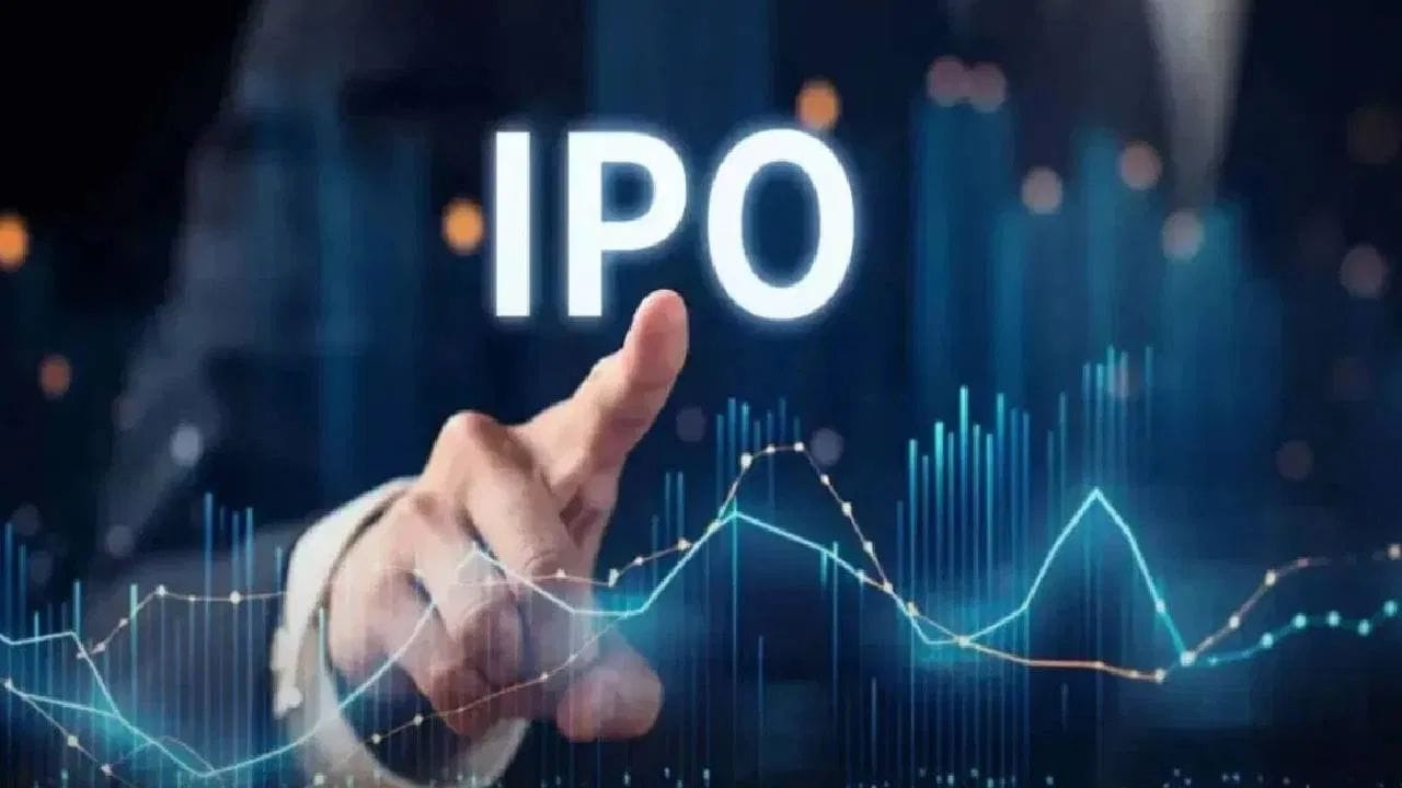 દર અઠવાડિયે નવી કંપનીઓ IPO લોન્ચ કરી રહી છે, જે રોકાણકારો માટે નવી તકો ઊભી કરી રહી છે. આગામી અઠવાડિયું મહત્વપૂર્ણ રહેશે, કારણ કે બે નવા IPO, Excelsoft Technologies Limited અને Gallard Steel Limited, 19 અને 21 નવેમ્બર વચ્ચે ખુલવાના છે. વધુમાં, 18 અને 21 નવેમ્બર દરમિયાન સ્ટોક એક્સચેન્જમાં સાત કંપનીઓ લિસ્ટેડ થશે.