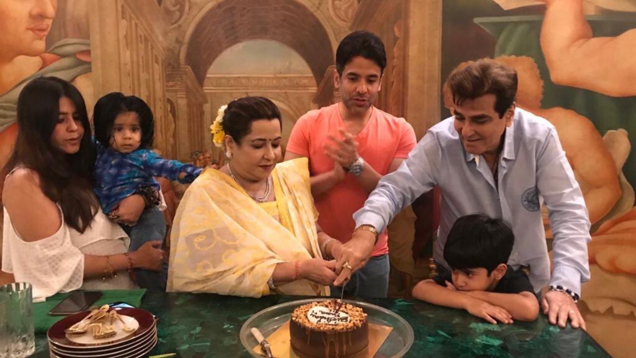 2000ના દાયકાની શરૂઆતમાં, તેમણે બાલાજી મોશન પિક્ચર્સની સ્થાપના કરી, જે હિન્દી સિનેમાના અગ્રણી પ્રોડક્શન હાઉસમાંના એક તરીકે ઉભરી આવ્યું હતુ.