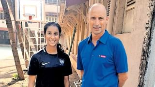 જેમિમા રોડ્રિગ્સ પર નાસિર હુસૈનની 2018ની આગાહી સાચી સાબિત થઈ જેમિમા રોડ્રિગ્સ પર નાસિર હુસૈનની 2018ની આગાહી સાચી સાબિત થઈ