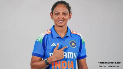 કૌર અટક મુખ્યત્વે શીખ સુદાયની સ્ત્રીઓ માટે વપરાતું નામ છે, જેનો અર્થ "રાજકુમારી" થાય છે. તે સંસ્કૃત શબ્દ કુમારી પરથી ઉતરી આવ્યું છે. જેનો અર્થ રાજાની પુત્રી થાય છે. પંજાબીમાં, તે કંવરનું એક સ્વરૂપ છે, જેનો ઉપયોગ રાજપૂત સમુદાયોમાં રાજકુમારી અથવા  ઉચ્ચ વંશની સ્ત્રીને માન આપવા માટે પણ લખવામાં આવતું હતુ. 