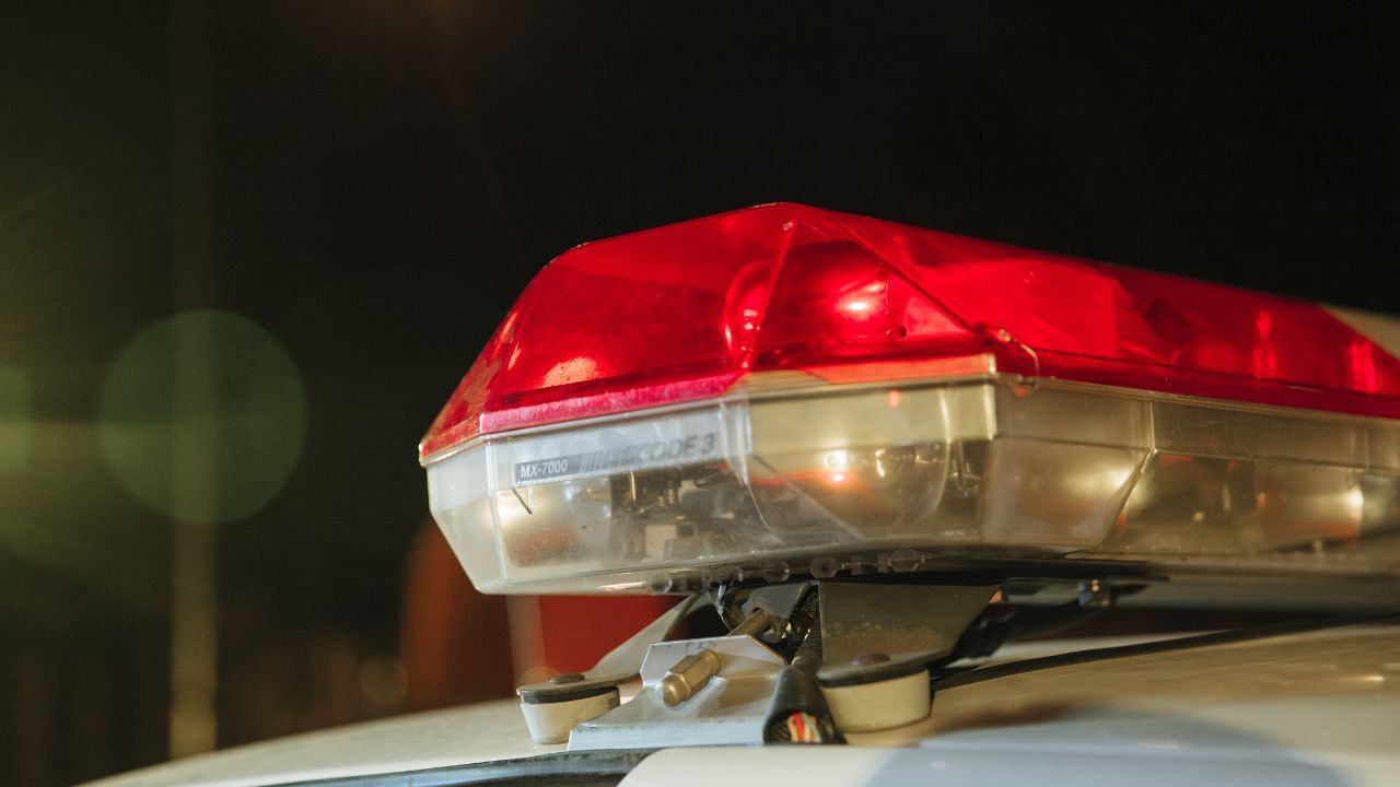 પરંતુ FIR દાખલ થયા પછી, પોલીસે કેસ કોર્ટ જાય છે. ત્યારબાદ આ કેસ વિશે ટ્રાયલ થશે. તેથી, કોઈપણ બાબત પોલીસ સમક્ષ લઈ જતા પહેલા, ખાતરી કરો કે પોલીસે ફરિયાદ નોંધી છે કે FIR દાખલ કરી છે.