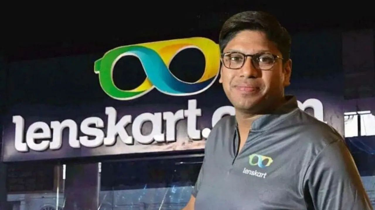 કંપનીએ તેના શેર માટે પ્રતિ શેર ₹382–₹402 ની કિંમત નક્કી કરી છે. છૂટક રોકાણકારોએ ઇશ્યૂનો 10% હિસ્સો અનામત રાખ્યો છે. દરેક લોટમાં 37 શેર હશે, એટલે કે ઉપલા ભાવ બેન્ડ પર લઘુત્તમ રોકાણ ₹14,874 હશે. ઉપલા ભાવ બેન્ડ પર, લેન્સકાર્ટનું મૂલ્યાંકન આશરે ₹69,741 કરોડ સુધી પહોંચશે.