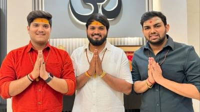  યુટ્યુબર મૃદુલ તિવારી બિગ બોસના ઘરમાં ચર્ચામાં છે. તે હાલમાં સોશિયલ મીડિયા પર ટ્રેન્ડ કરી રહ્યો છે. સોશિયલ મીડિયા પર લોકો મૃદલના વિજેતા બનવાની વાત કહી રહ્યા છે.