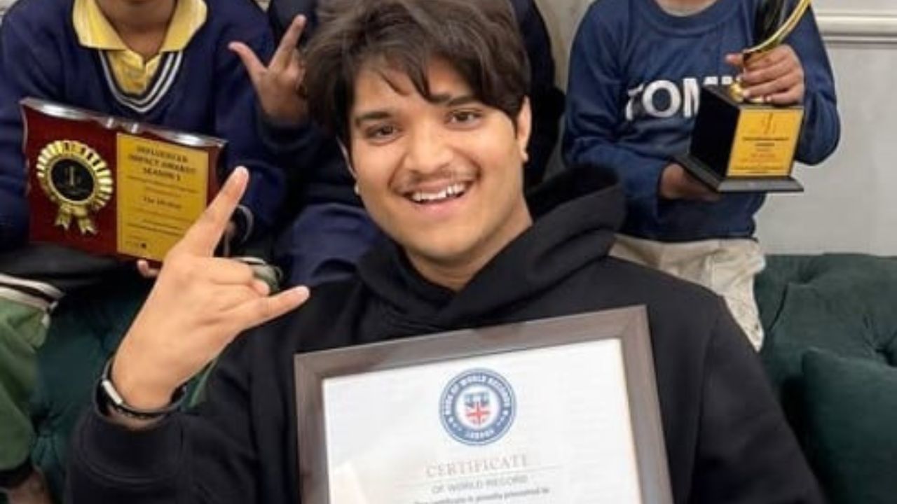 Mridul Tiwari family tree (10)